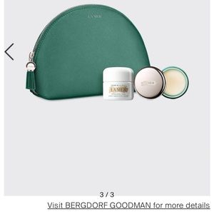 La Mer cosmetic pouch in beautiful emerald green with tassel zipper